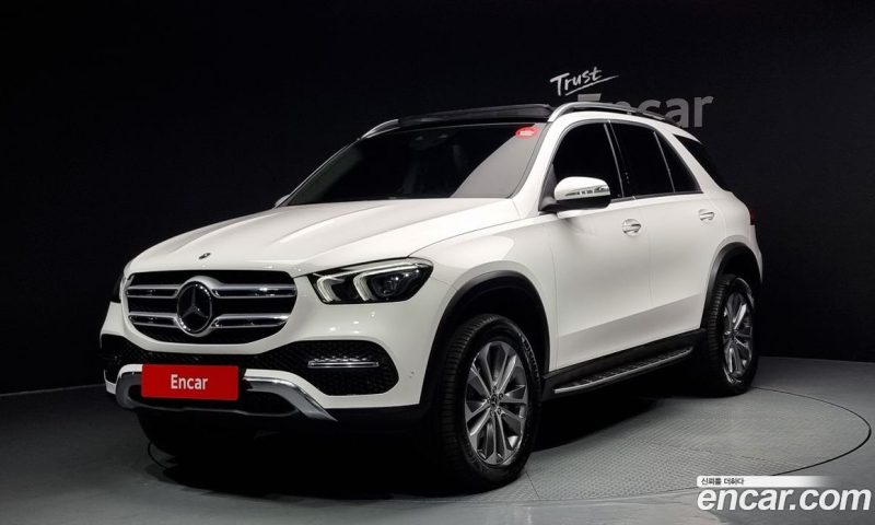 Mercedes Benz GLE-Class GLE300d 4MATIC