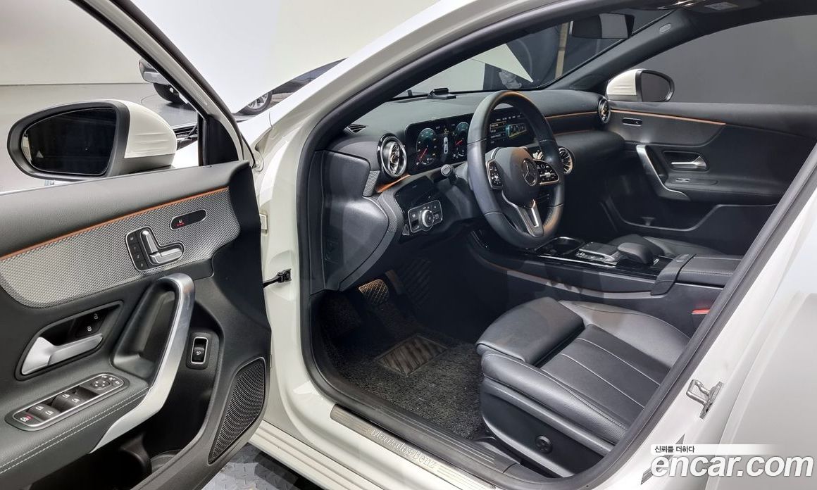Mercedes Benz A-Class A220 Sedan