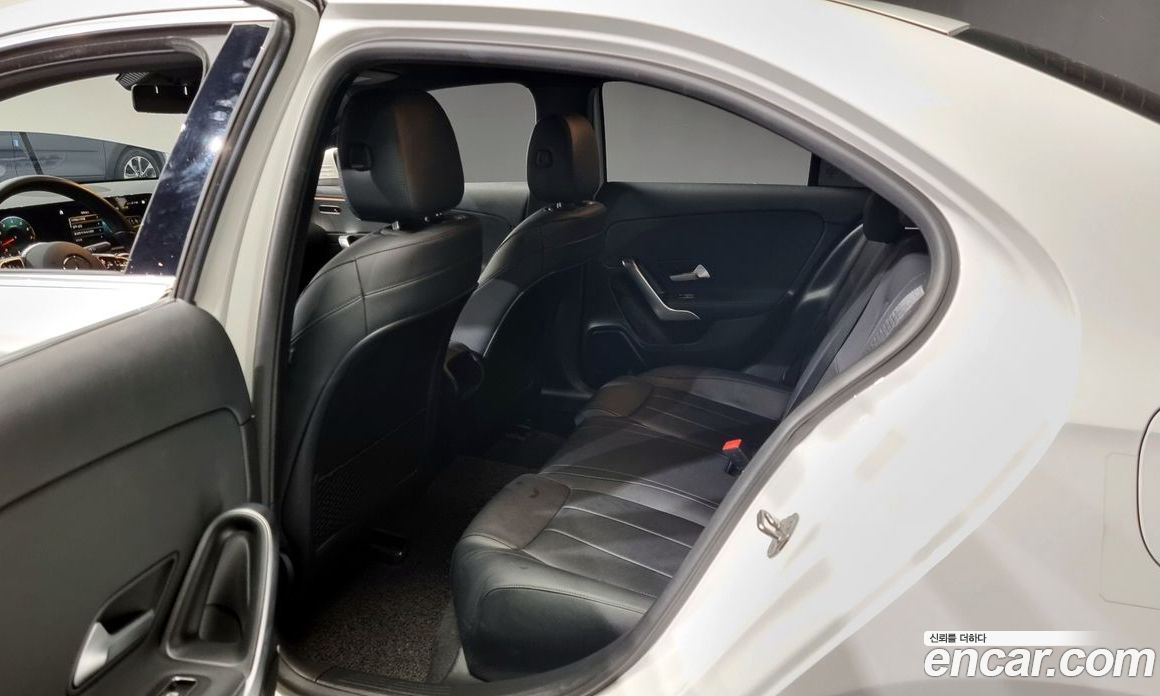 Mercedes Benz A-Class A220 Sedan