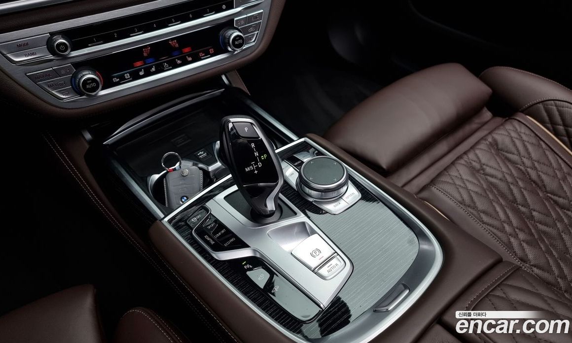 BMW 7-Series i740 M Sport