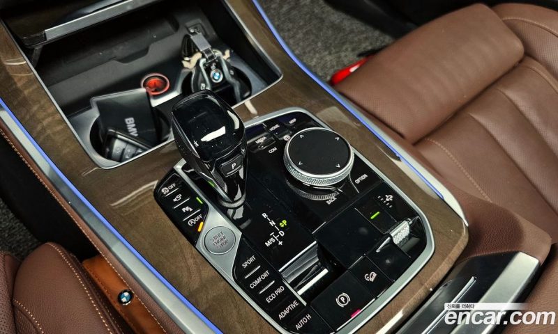 BMW X5 xDrive i40 xLine