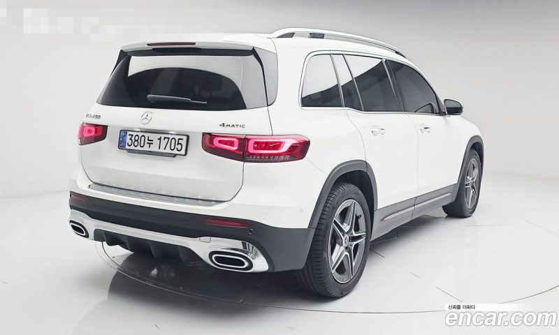 Mercedes Benz GLB-Class GLB250 4MATIC