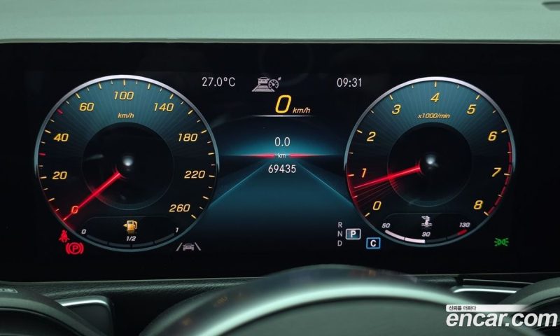 Mercedes Benz GLB-Class GLB250 4MATIC