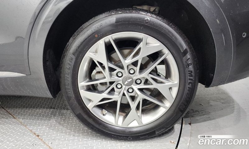 Genesis GV70 2.5T Gasoline AWD