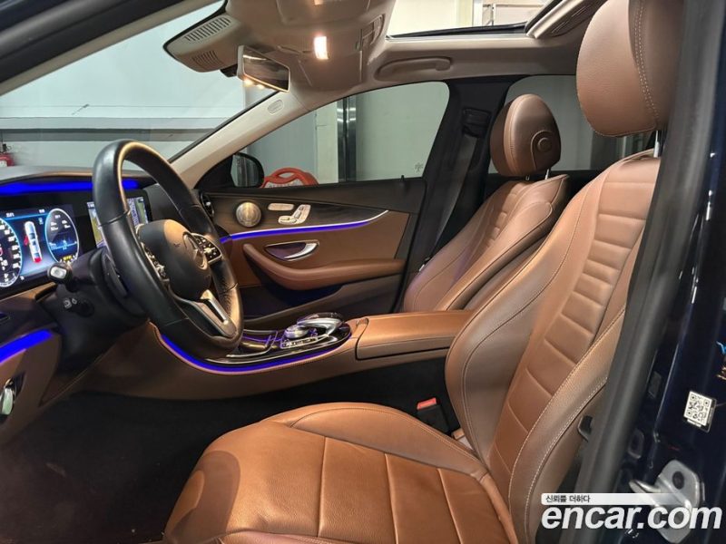 Mercedes Benz E-Class E220d Avantgarde