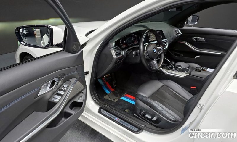 BMW 3-Series i320 M Sport