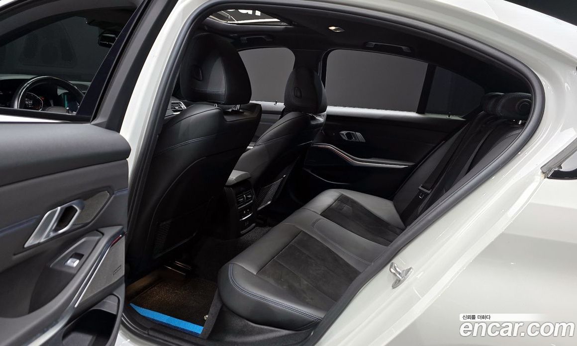 BMW 3-Series i320 M Sport