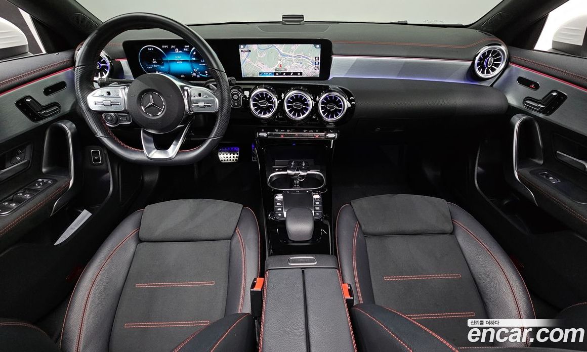 Mercedes Benz CLA-Class CLA250 4MATIC