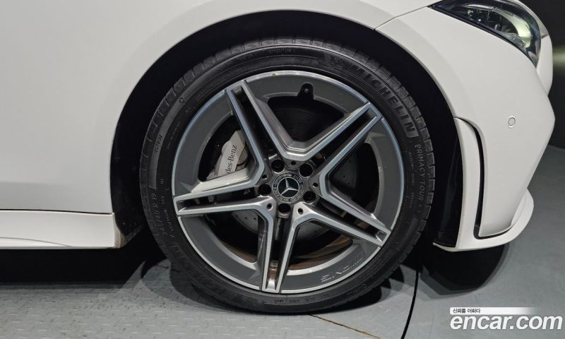 Mercedes Benz CLS-Class CLS300d AMG Line