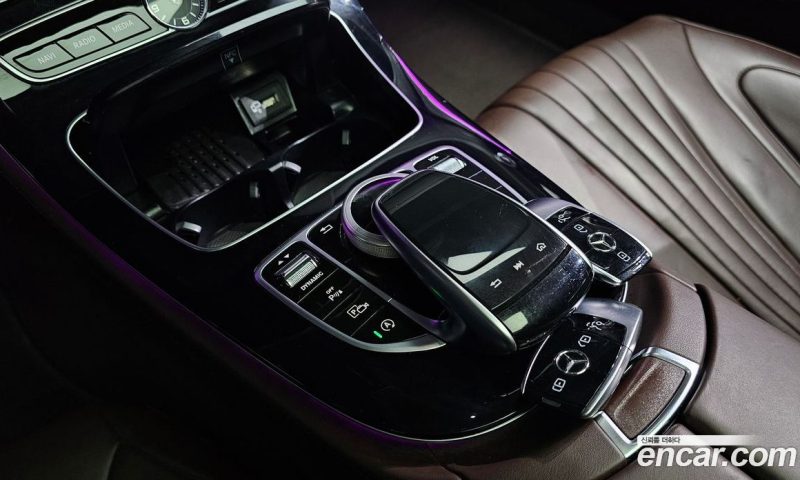Mercedes Benz CLS-Class CLS300d AMG Line