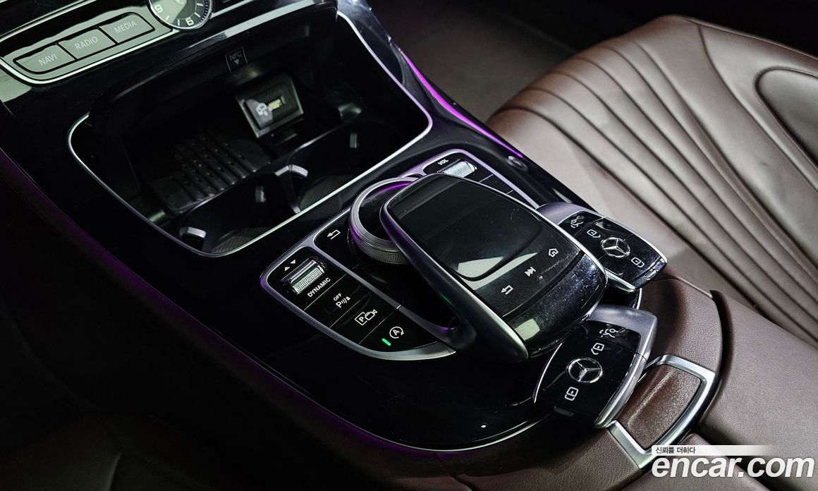 Mercedes Benz CLS-Class CLS300d AMG Line