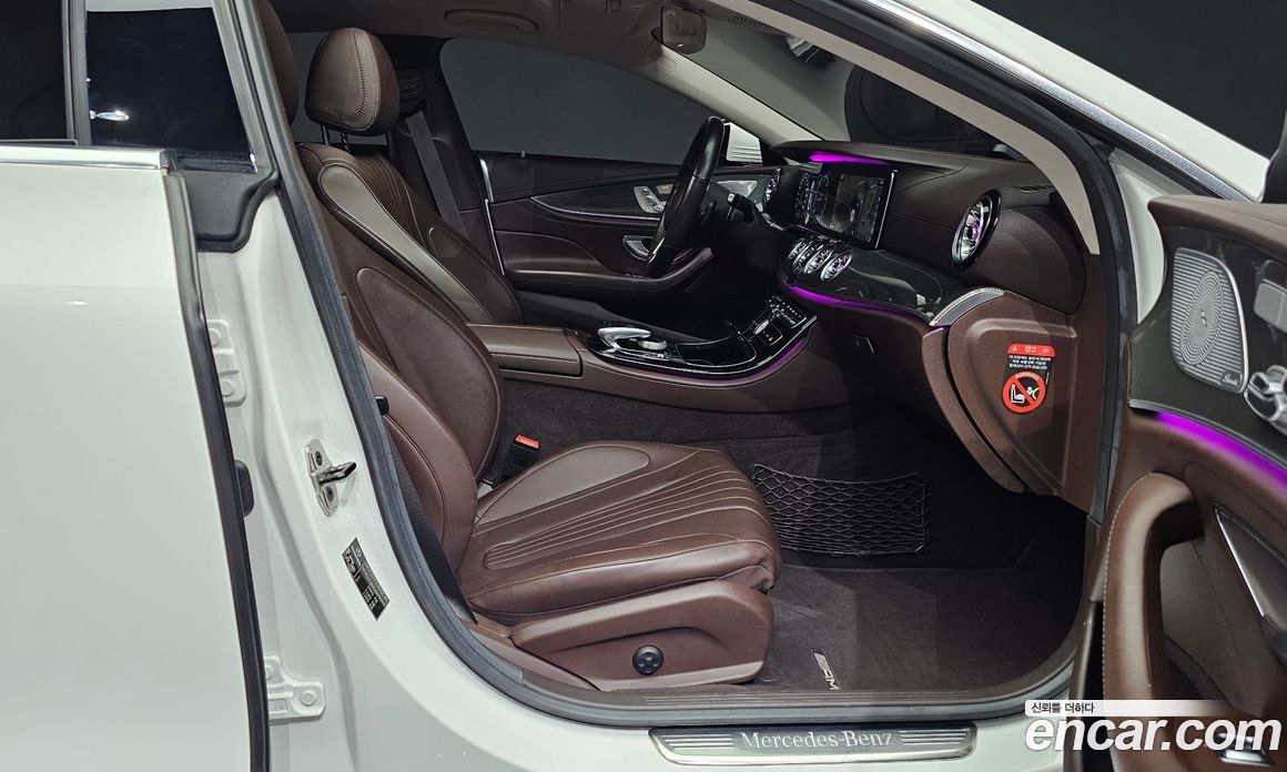 Mercedes Benz CLS-Class CLS300d AMG Line