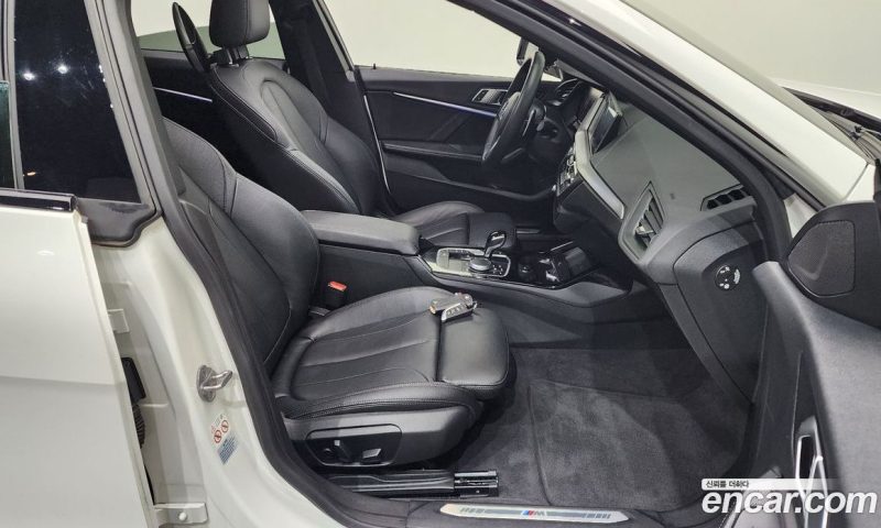 BMW 2-Series i220 M Sports