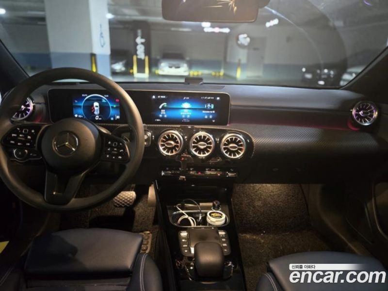 Mercedes Benz A-Class A220 Hatchback