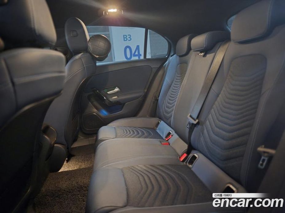 Mercedes Benz A-Class A220 Hatchback