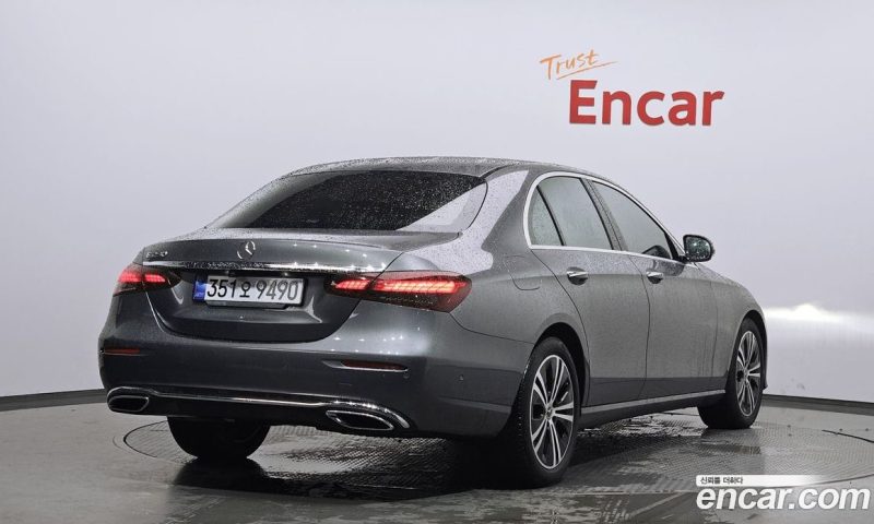 Mercedes Benz E-Class E250 Avantgarde