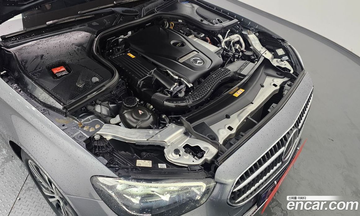 Mercedes Benz E-Class E250 Avantgarde