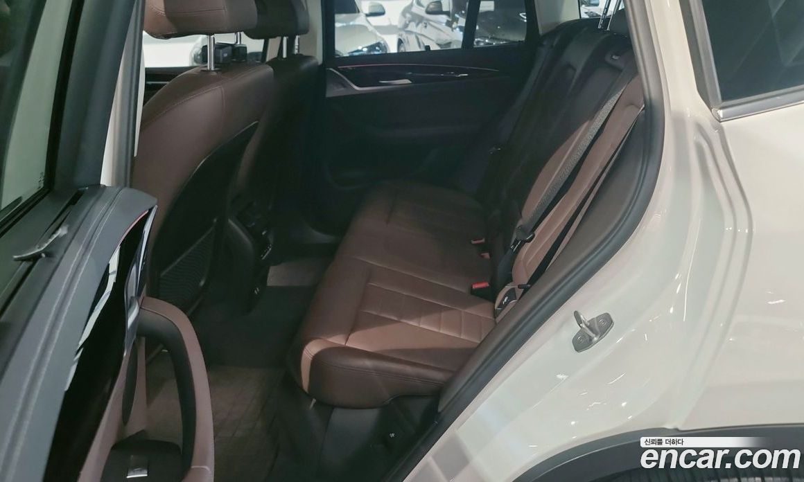 BMW X3 xDrive i20 Luxury