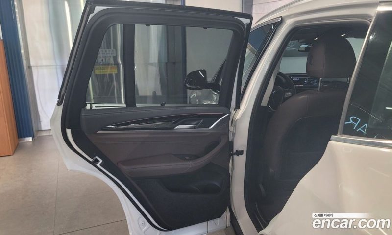 BMW X3 xDrive i20 Luxury