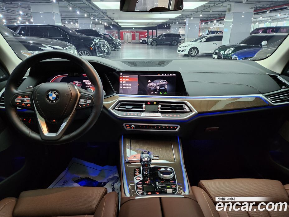 BMW X5 xDrive i40 xLine