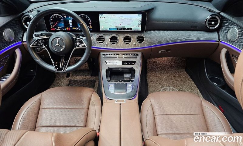 Mercedes Benz E-Class E350 4MATIC Avantgarde