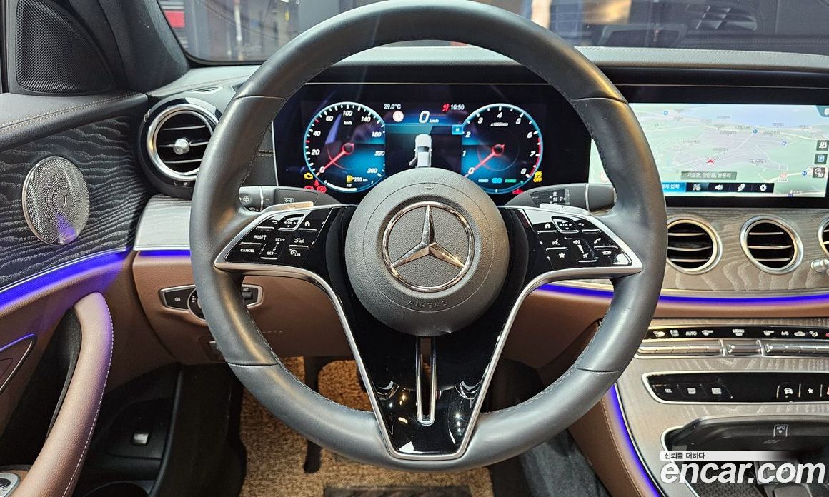 Mercedes Benz E-Class E350 4MATIC Avantgarde