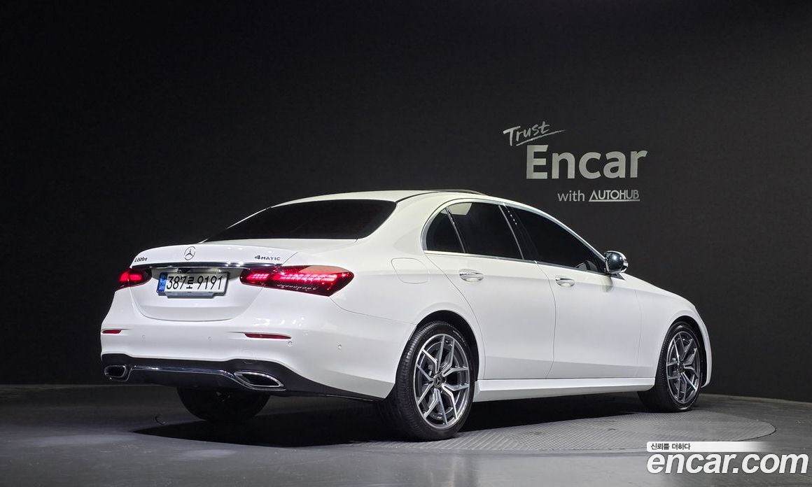 Mercedes Benz E-Class E220d 4MATIC AMG Line