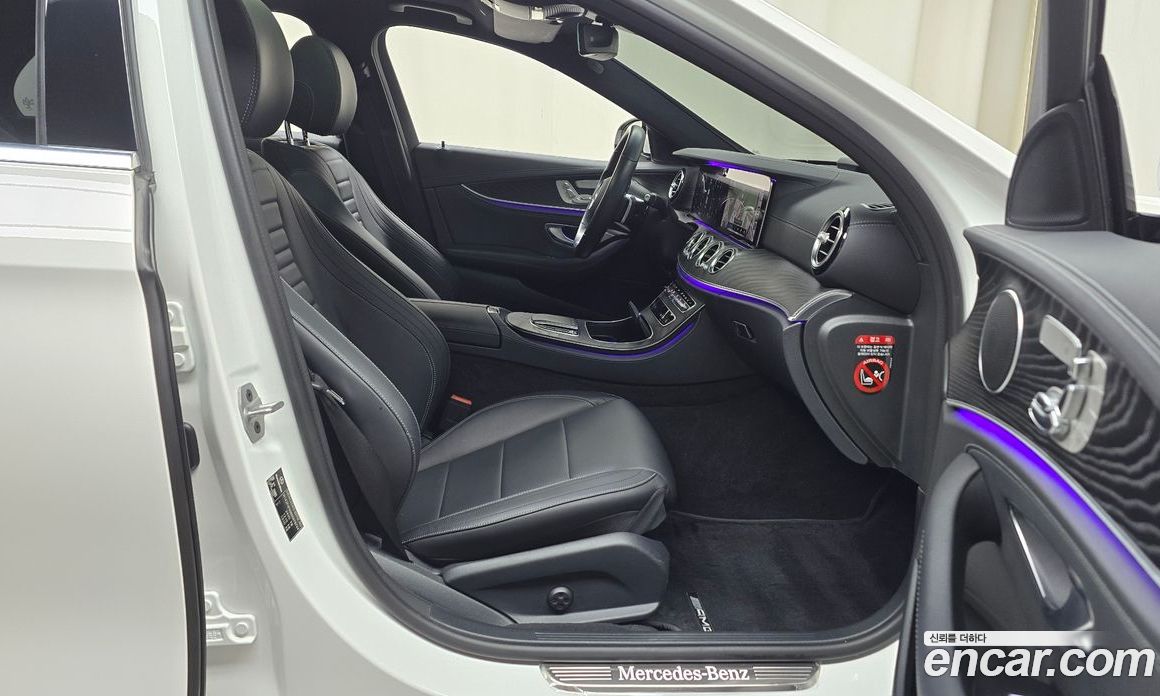 Mercedes Benz E-Class E220d 4MATIC AMG Line