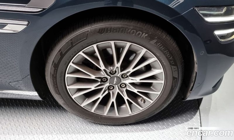 Genesis G80 Gasoline 2.5 Turbo 2WD