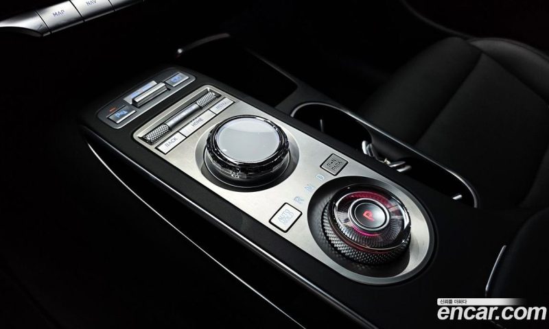 Genesis GV70 2.5T Gasoline 2WD