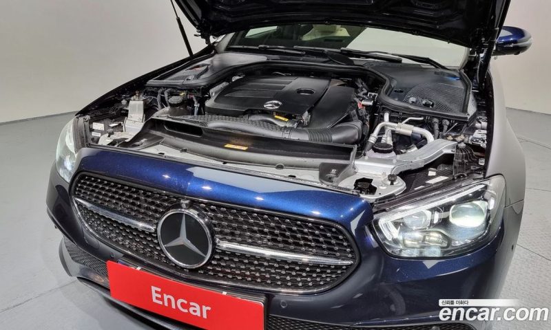 Mercedes Benz E-Class E350 4MATIC Avantgarde