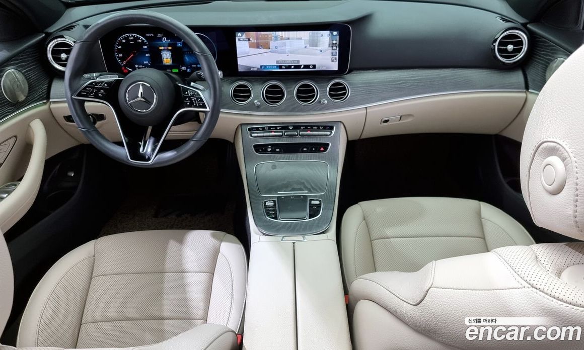 Mercedes Benz E-Class E350 4MATIC Avantgarde