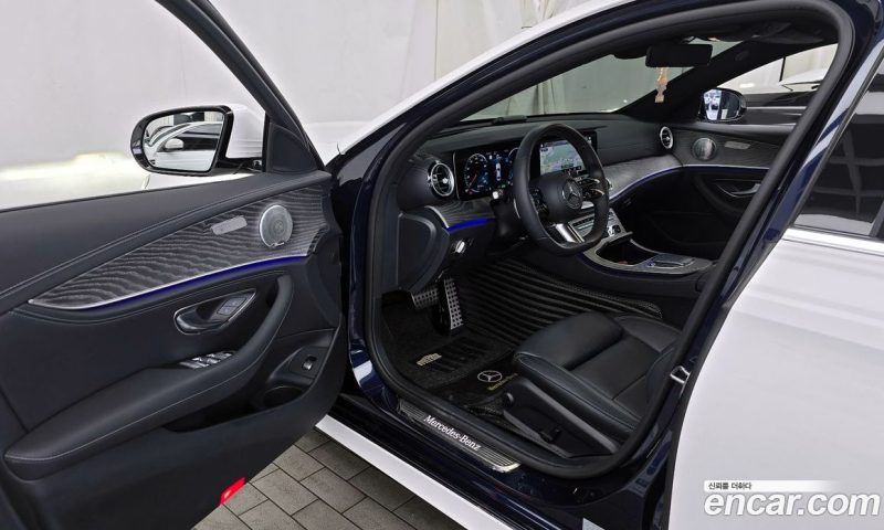 Mercedes Benz E-Class E350 4MATIC Avantgarde