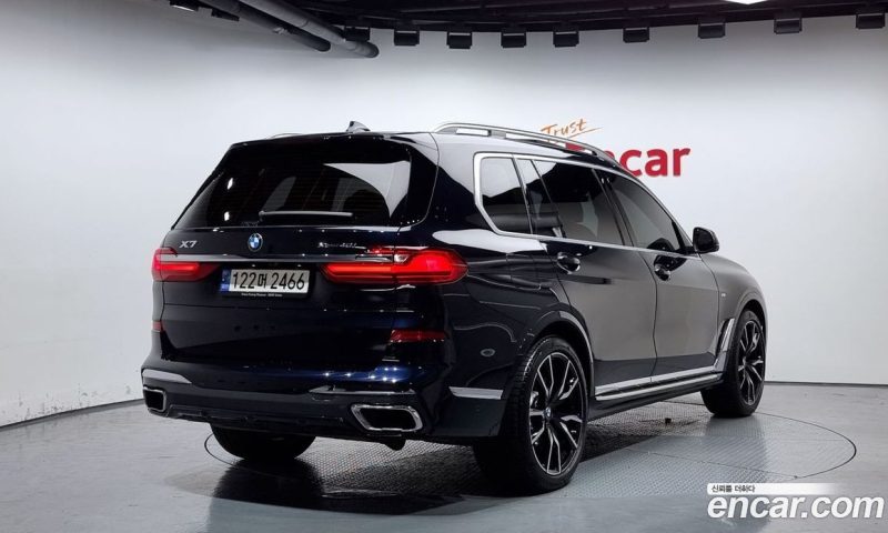 BMW X7 xDrive i40 M Sport 6STR