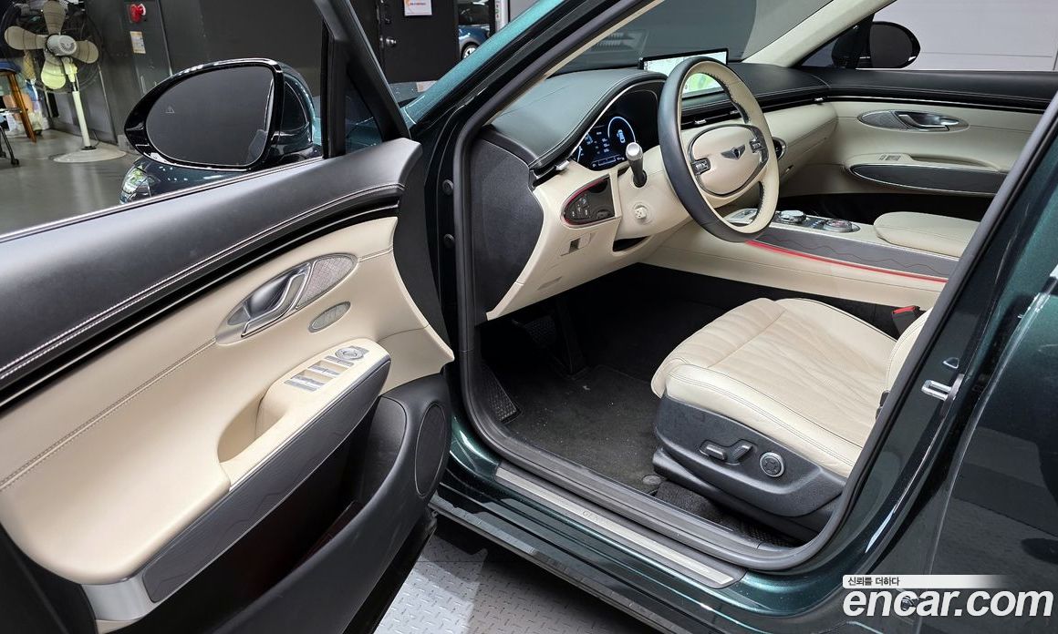 Genesis GV70 2.5T Gasoline AWD