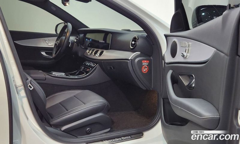 Mercedes Benz E-Class E250 Avantgarde