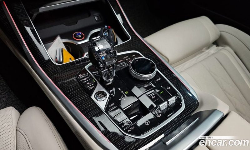 BMW X7 xDrive i40 M Sport 6STR