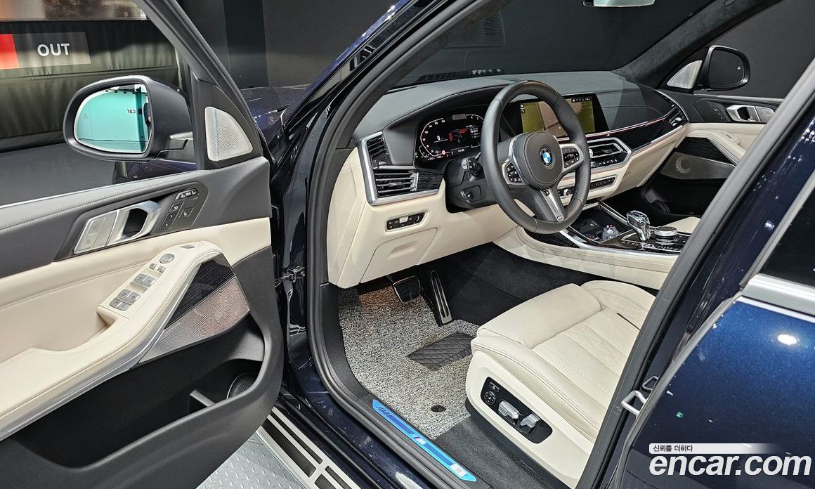 BMW X7 xDrive i40 M Sport 6STR