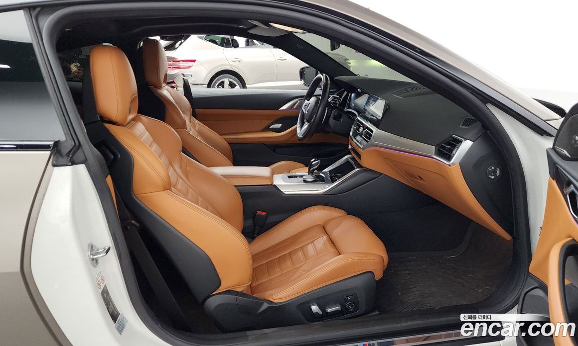 BMW 4-Series M440i xDrive Coupe