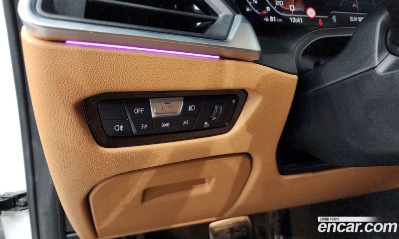 BMW 4-Series M440i xDrive Coupe