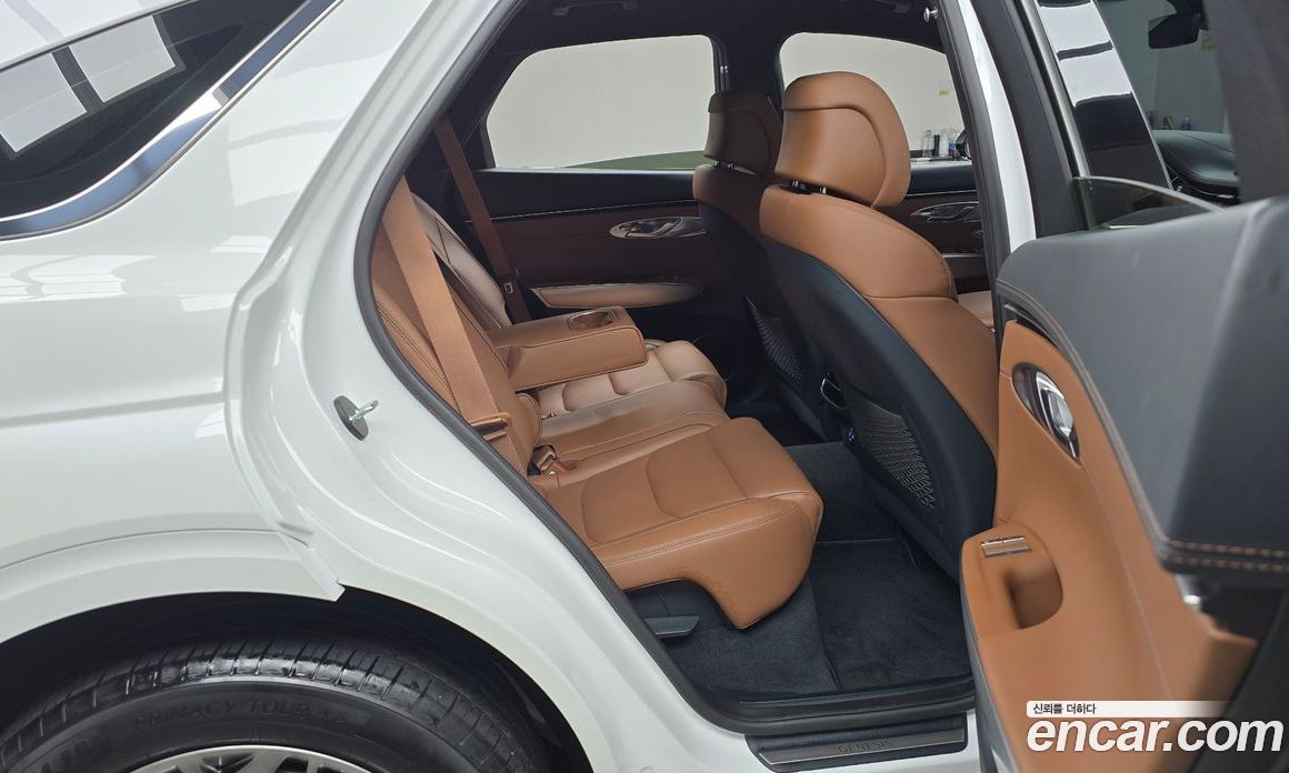 Genesis GV70 2.5T Gasoline 2WD