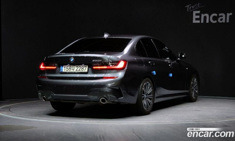 BMW 3-Series i320 M Sport