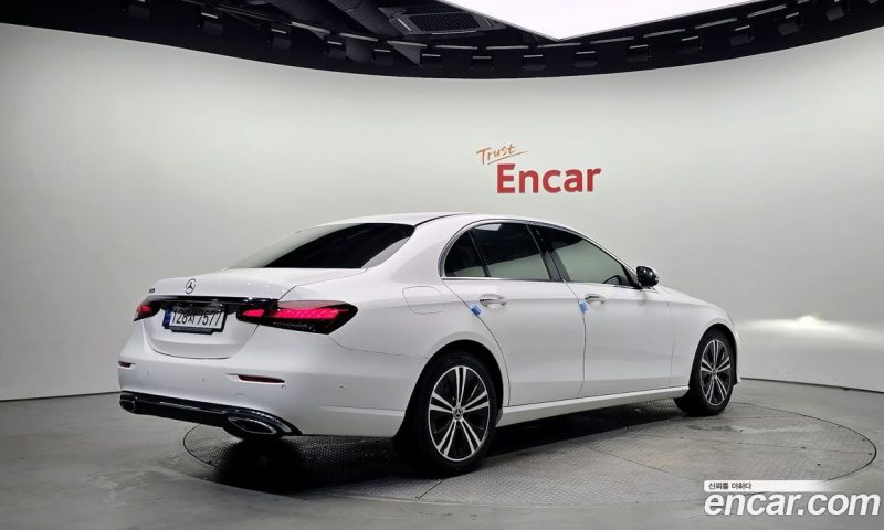 Mercedes Benz E-Class E250 Avantgarde