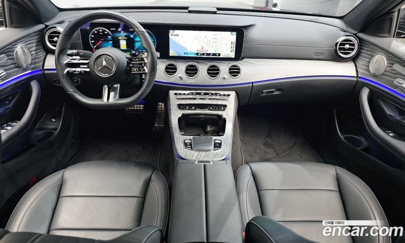 Mercedes Benz E-Class E350 4MATIC AMG Line