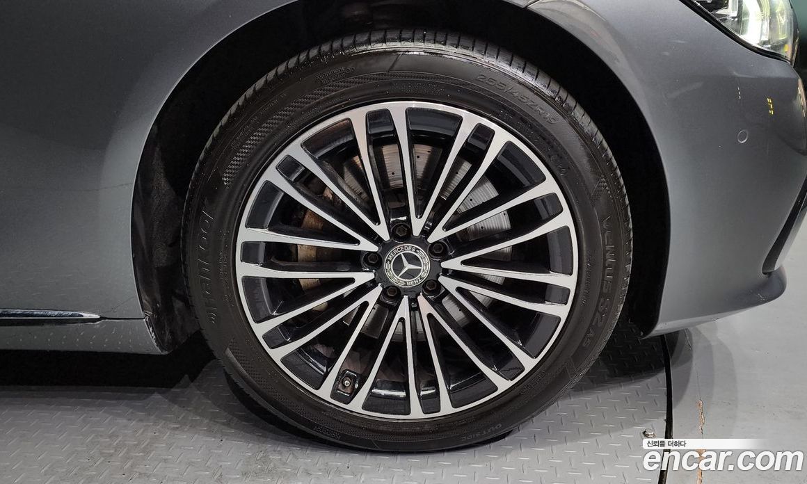 Mercedes Benz S-Class S350 D