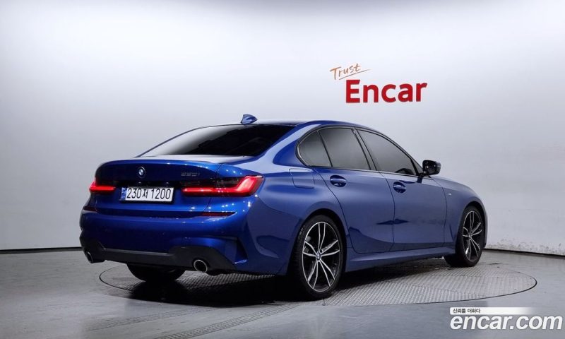 BMW 3-Series i320 M Sport