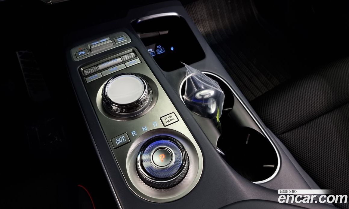 Genesis GV70 2.5T Gasoline 2WD