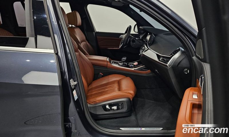 BMW X7 xDrive 30D M Sport 6 STR