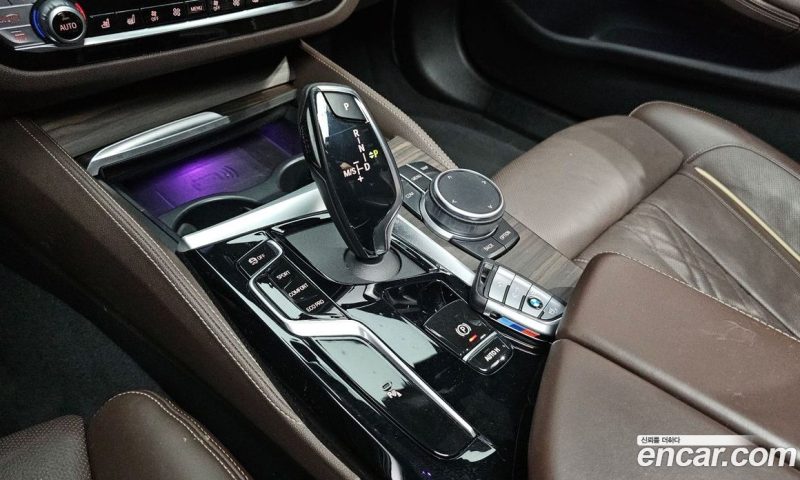BMW 5-Series 523D M Sport