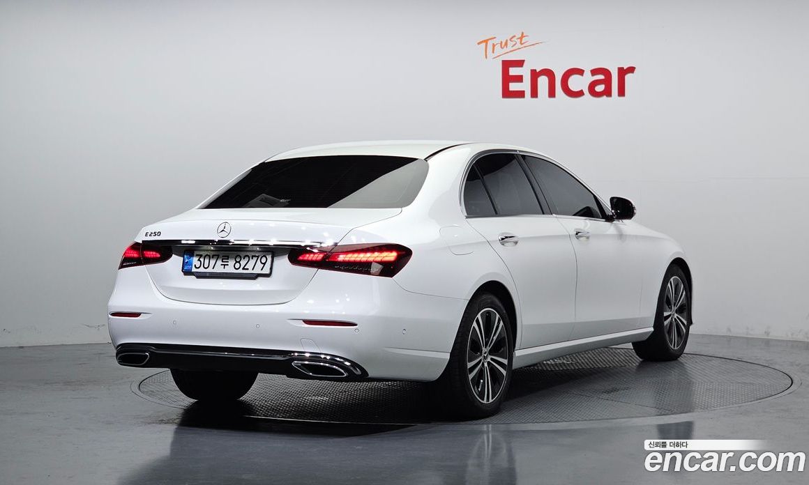 Mercedes Benz E-Class E250 Avantgarde